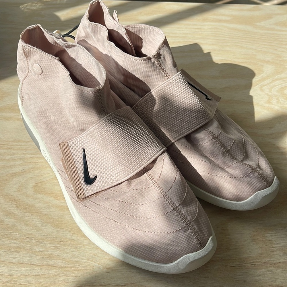 Nike Air Fear of God Moc 'Particle Beige'
